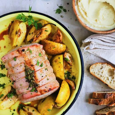 ROTI DE PORC PIRE DE CELERI ET POMMES